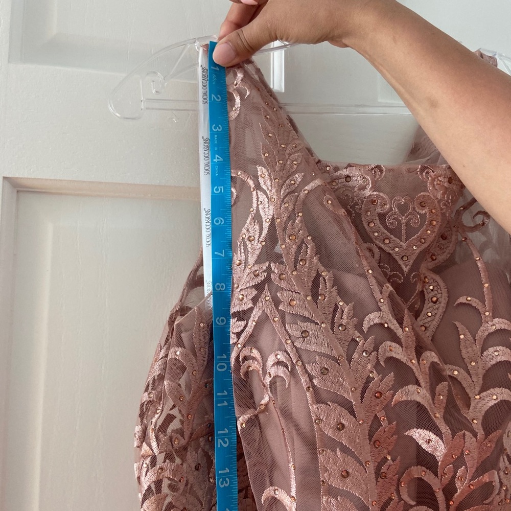 lace mother of the bride dress - Picture 8 of 10